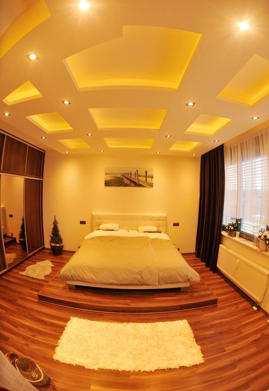 Apartment Lupacova プラハ エクステリア 写真